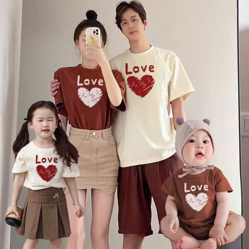 May Đồng Phục Gia Đình Đẹp, Giá Rẻ, Đáp Ứng Mọi Yêu Cầu